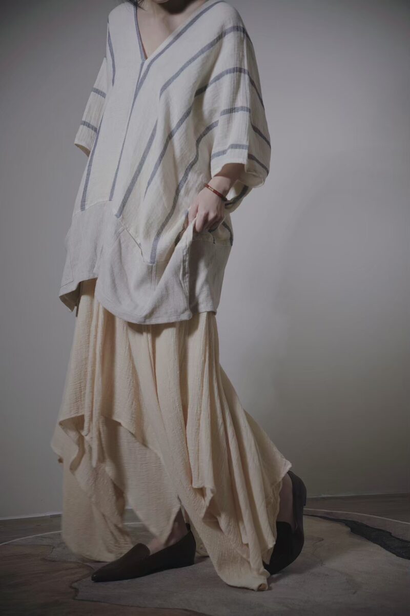 有機棉手織布 雙口袋斗篷 | 藍紋 | 草木染線條緯浮織 | Poncho