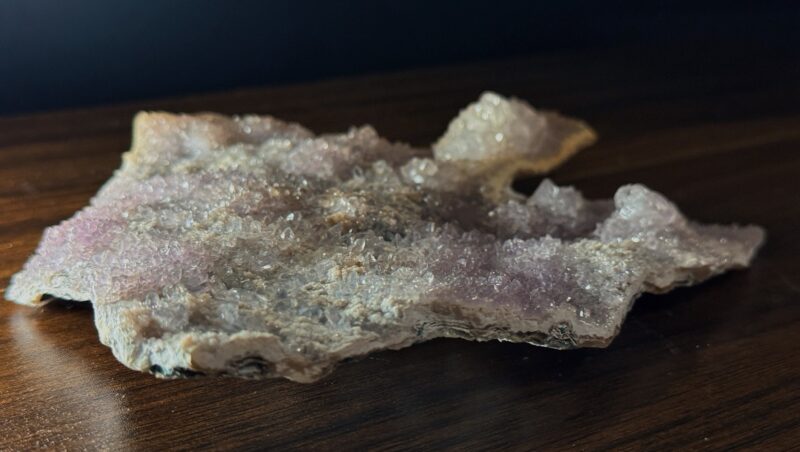 微光之山 虹光山海大晶簇 Druzy Quartz Botryoidal Lavender Chalcedony Landscape | 原礦