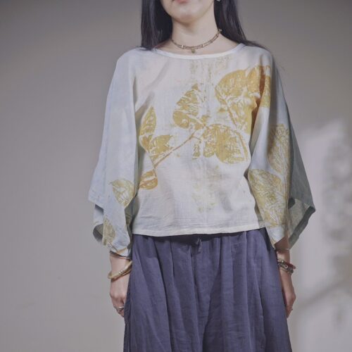 有機棉 植物捶染蝴蝶袖上衣 | 藍翼 | Batwing Sleeve Top